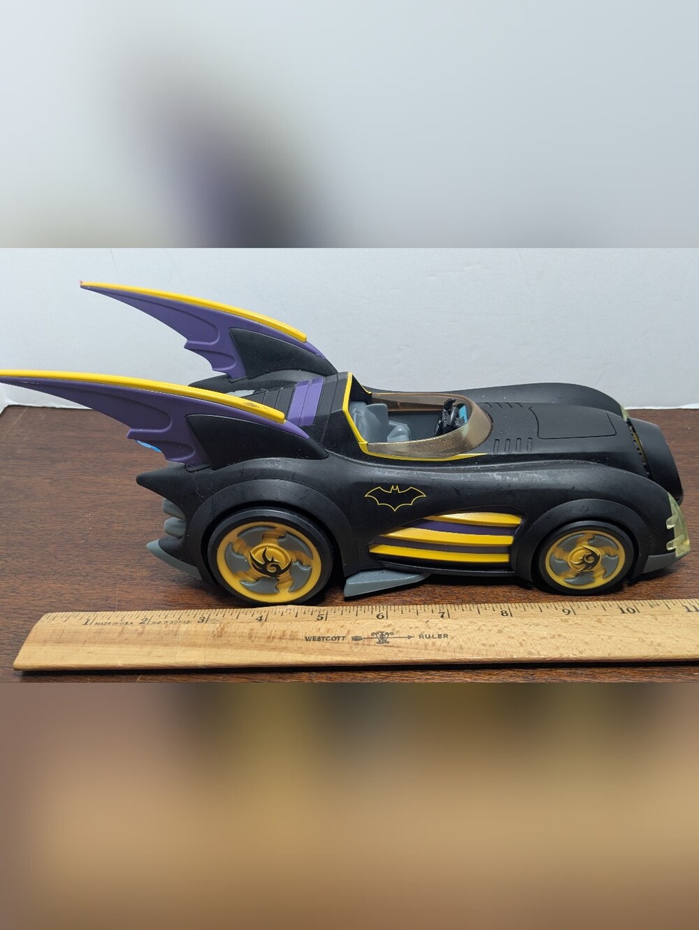 DC x Sonic the Hedgehog (2026) BATMOBILE No Figure